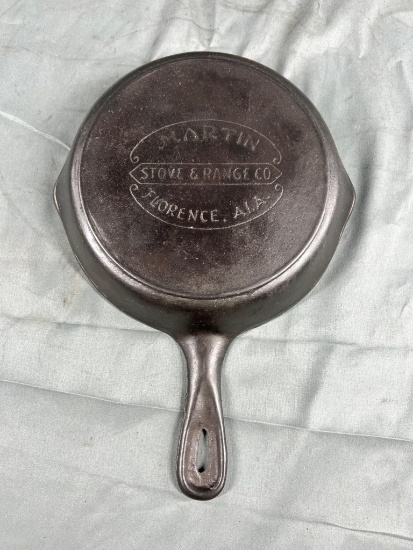 Martin Stove and Range Co. Florence Al No. 5 Cast Iron Skillet