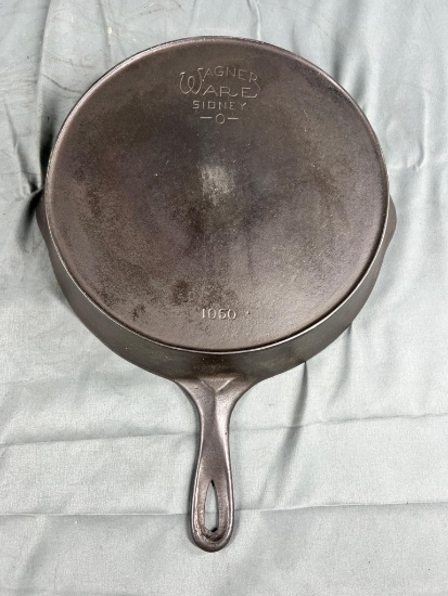 Wagner no. 10 Cast Iron Skillet w/ heat ring