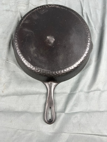 Unmarked No. 8 Hammered Cast Iron Skillet