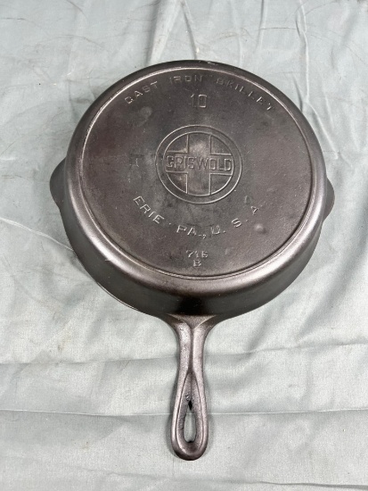 Griswold No. 10 Cast Iron Skillet, Large Block w/ heat ring, wobbles
