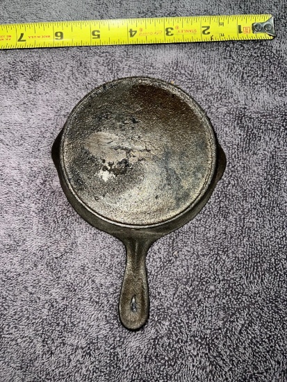 Unmarked Cast Iron Toy Skillet