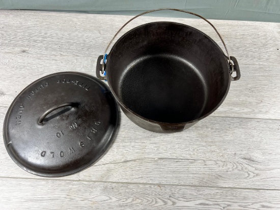 GRISWOLD NO. 10 TITE TOP BASTER DUTCH OVEN