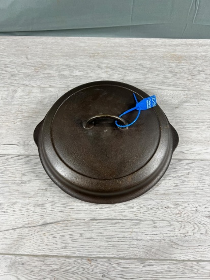 Griswold No. 10 Cast iron Skillet cover, small block logo