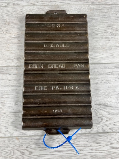 Griswold no. 22 Cornbread Pan