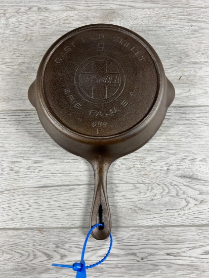 Griswold no. 6 Slant Logo Cast Iron Skillet w/ heat ring