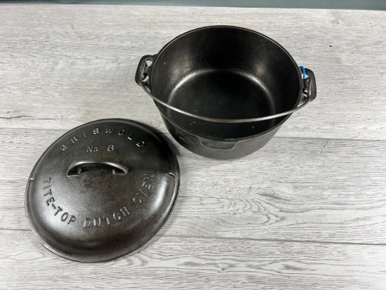 Griswold No. 8 Tite Top Large Block Dutch Oven with lid