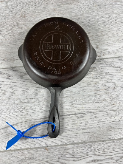 Griswold No. 4 Large Block Logo Cast Iron Skillet