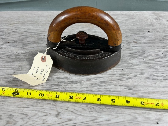 Griswold No. 3 Sad Iron