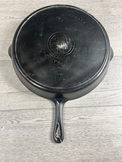 Griswold No. 14 Large Block Logo Cast Iron Skillet w/ heat ring