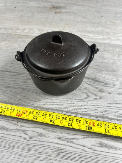 Wagner Hot Pot w/ lid