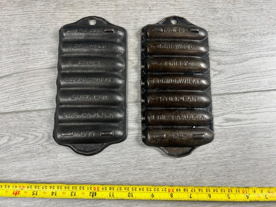 2- Griswold no. 262 Cornstick Pans