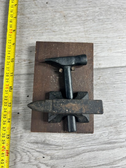 Miniature Nut cracker anvil w/ hammer
