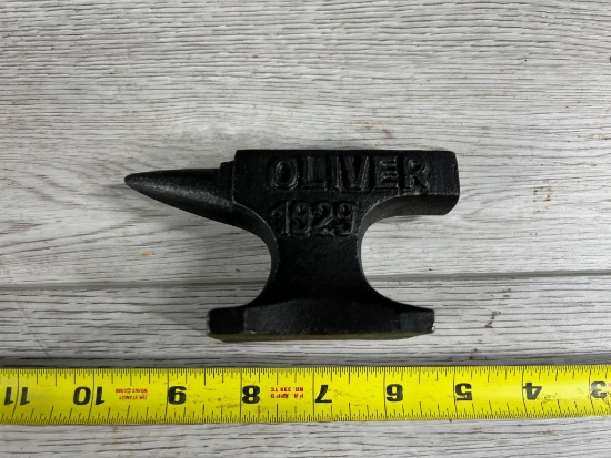 Oliver 1929 Branded Mini Anvil
