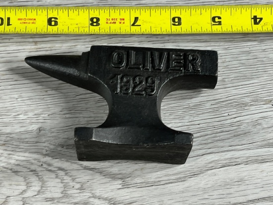Oliver 1929 Branded Mini Anvil