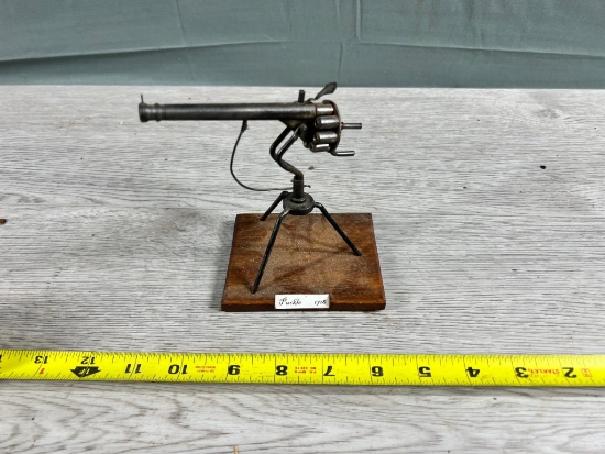 Replica Puckle Gun