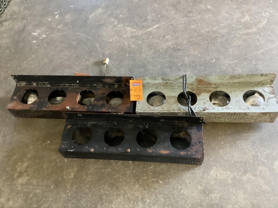 3 Sanding Lights, 1 is incomplete.