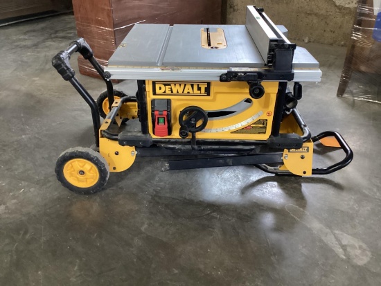 Dewalt DWE7491 10" Table Saw 120 Volt with Folding Transport Base, Like New Condition