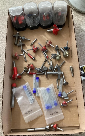 Box Lot, Router Bits, 1/2" and 1/4" Shank