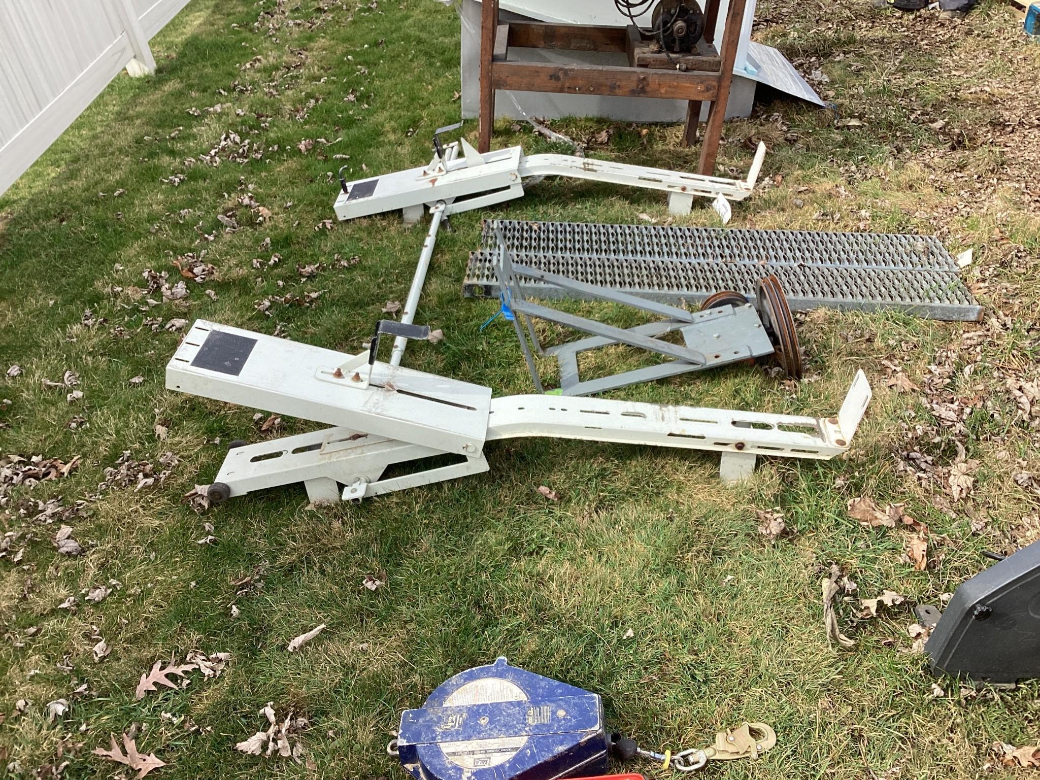 Roof Top Ladder Rack, Ramps, Custom Pulley Setup | Proxibid