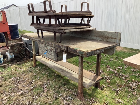 Work Bench and 4 Carts Stands