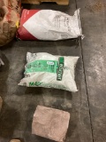 50# TM BLOCK NO SLEEVE PRODUCT #030.0028/ 50# Magnesium Sulfate #003.0005/ 50# Aureomycin #003.0057