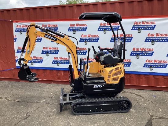 (Inv.118) New Unused Diggit Model EM15 Mini Excavator, Auxiliary Hydraulics, Back Fill Blade