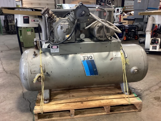 (Inv.131) Ingersoll-Rand Model T30/242-5D Air Compressor