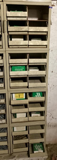 4 Unit Hillman Hardware Bolt Display with Contents