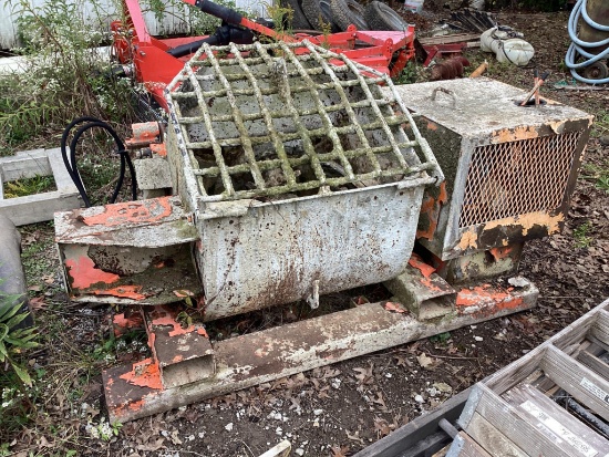 Concrete Mixer With Honda Engine, Fork Pockets