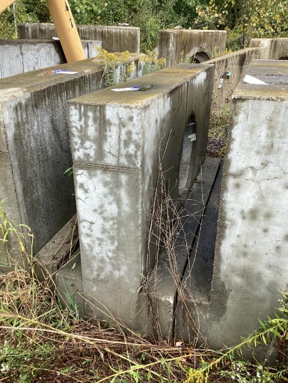Precast Concrete End Cap 30" Hole, 84" Wide X 48" High