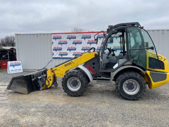 Wacker Neuson 750T Wheel Loader 651hrsTelescoping Boom w/Bucket SN#346110840
