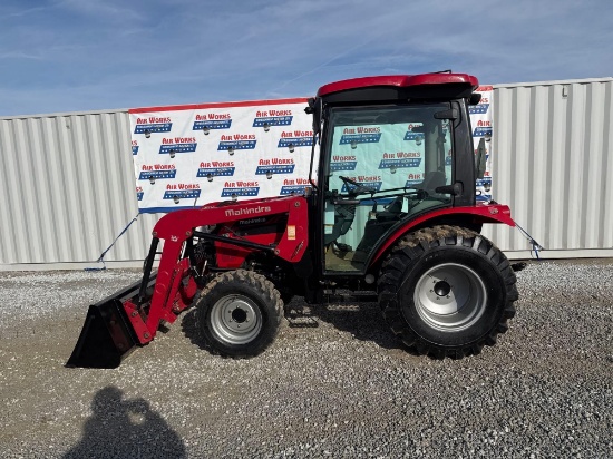 Mahindra 2538 Tractor, 4-cycle Diesel with bucket, 401 hrs, SN 38HCL01001