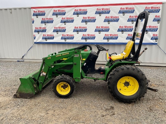 John Deere 4100 Small Tractor - 730hrs - Bucket Included