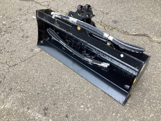 (Inv.52044) 2024 MIVA 40" Tilting Bucket Mini Excavator Attachment