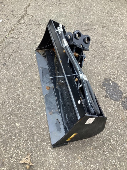 (Inv.52045) 2024 MIVA 32" Tilting Bucket Mini Excavator Attachment