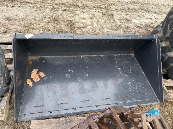 66? Wolverine Skidloader bucket