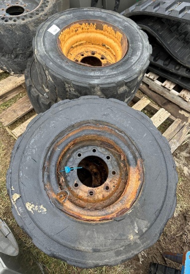 4 Skidloader Tires