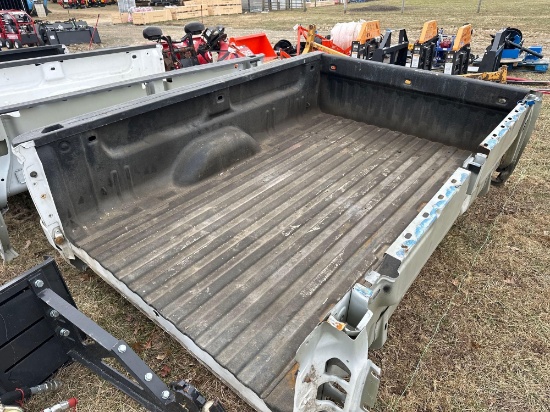 8 Ft. Pick up bed missing one side