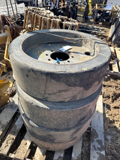 4-Solid Rubber Skidsteer Wheels