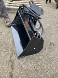 (Inv.52034) 2024 GIYI 3T Hydraulic Tilting Excavator Bucket, Fits CAT 3 Ton Excavators