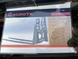 AGROTK SKIDSTEER PALLET FORKS