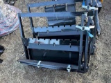 SKIDLOADER PALLET FORKS LIGHT DUTY.