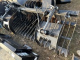 SKIDSTEER GRAPPLE BUCKET