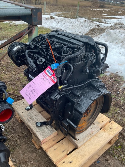 TD 2.9 L4 Deitz Diesel 4 cyl. no fan or radiator, new takeout has flywheel