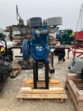 Quincy QR-25 series Air Compressor on stand