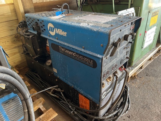 Miller Model 200LE Portable Welder, Gas Engine