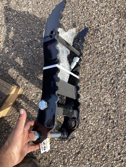 New Unused MIVA Hydraulic Thumb Mini Excavator Attachment