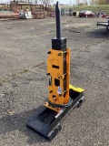 New Unused GIYI Model 680 Hydraulic Breaker Hammer Skid Loader Attachment