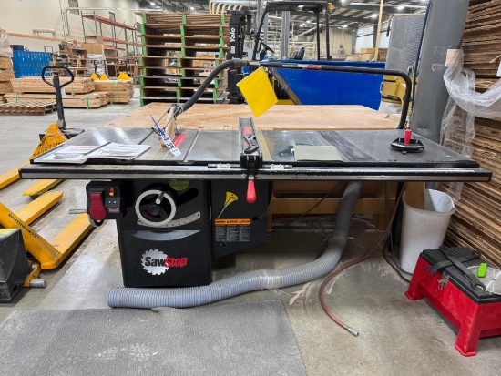 2014 Sawstop ICS53480 10" industrial Cabinet Table Saw with Work Bench 480 Volt 3 Ph 1141600824