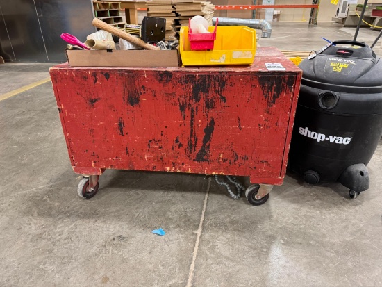 Cart 25''x39'' .